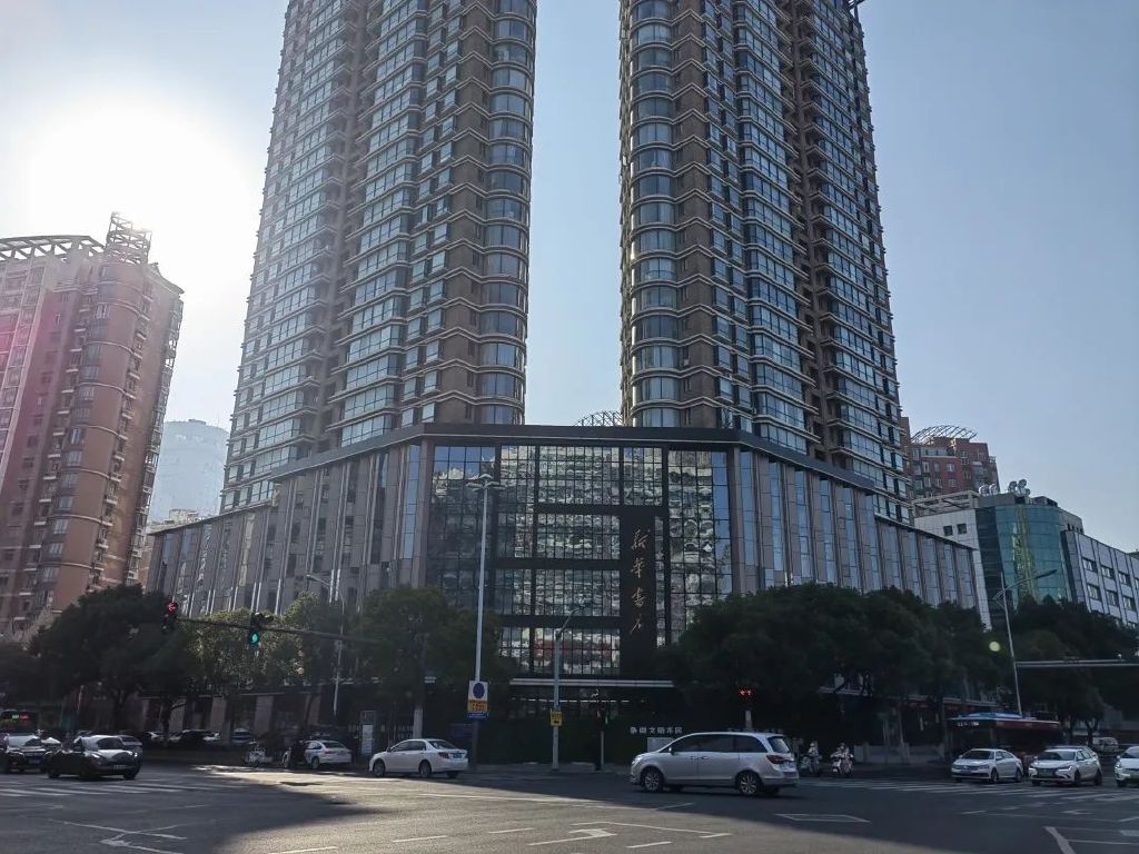 1无锡大人造装修怎样样